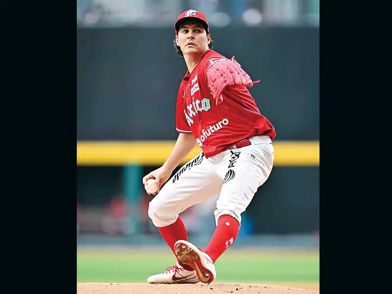 El lanzador de los Diablos Rojos del México fue elegido mejor pitcher del año en la Liga Mexicana de Beisbol.