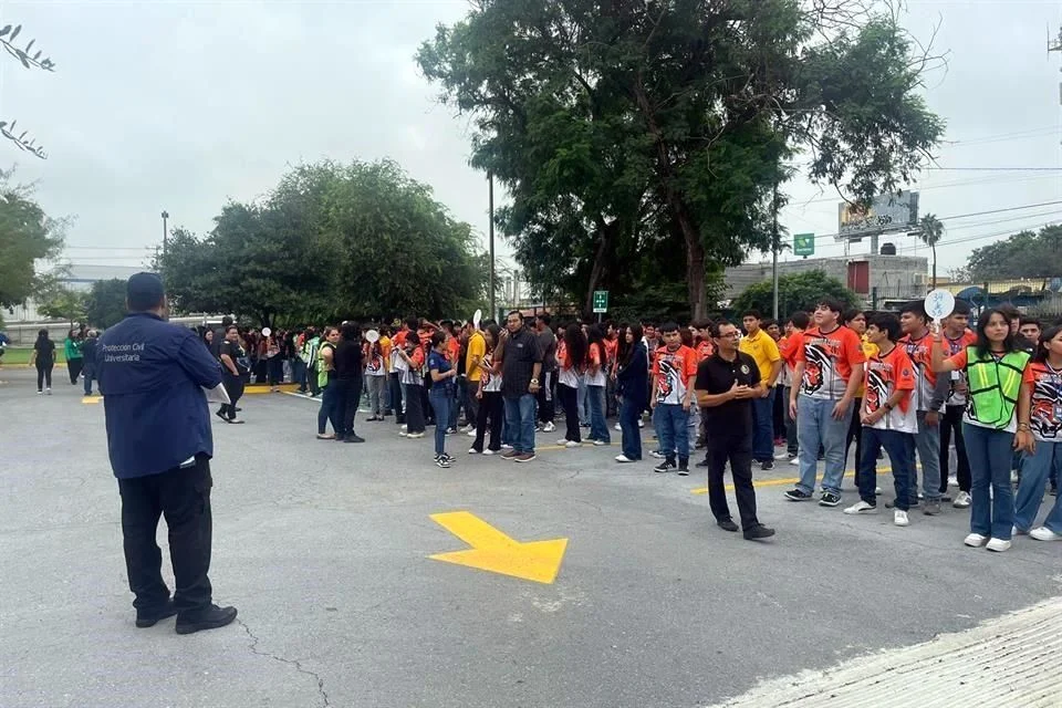 En el evento participaron más de 15 mil personas entre estudiantes, académicos y personal administrativo de la Máxima Casa de Estudios.