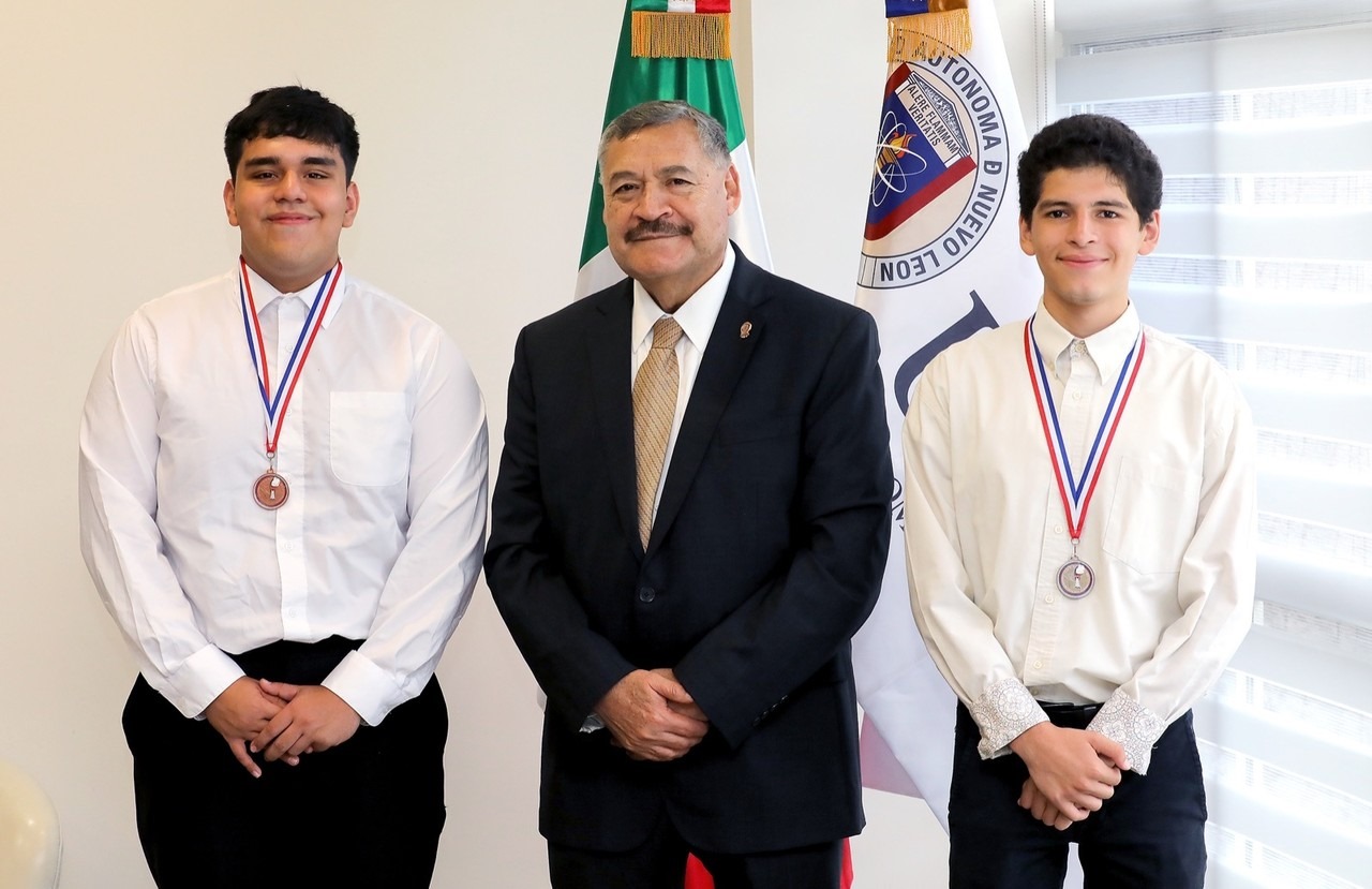 Estudiantes de la UANL ganan plata y bronce en la Olimpiada Iberoamericana de Biología 2024, destacando entre 15 países en La Habana, Cuba.