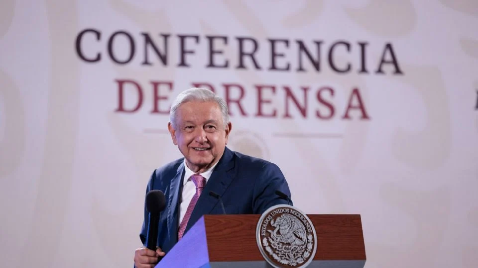 Me dedicaré a la investigación y nada de política", afirmó López Obrador