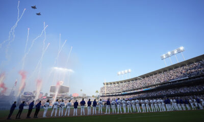 Los precios de reventa para la Serie Mundial Yankees-Dodgers superan los 1,400 dólares debido a la alta demanda.