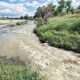 El Río Santa Catarina enfrenta grave contaminación por desechos fecales de AyD, advierte especialista hídrico Juan Pablo Chávez.