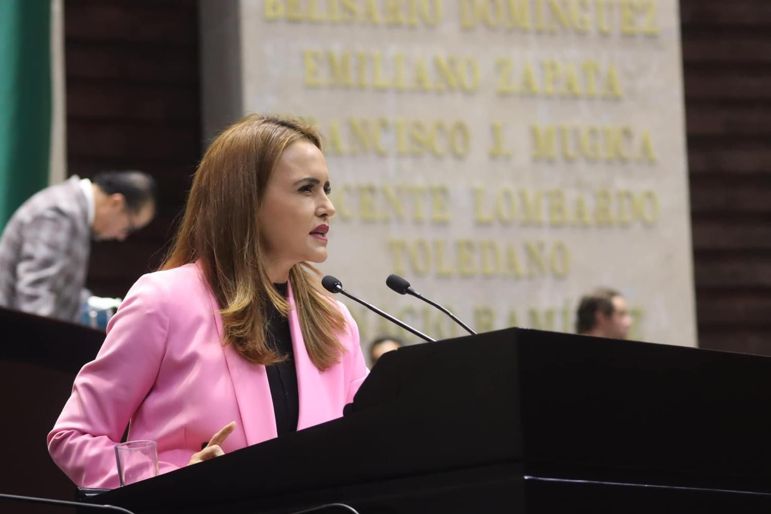 Clara Luz Flores deja la Cámara de Diputados para unirse al gabinete de Claudia Sheinbaum como titular de la Unidad de Asuntos Religiosos.