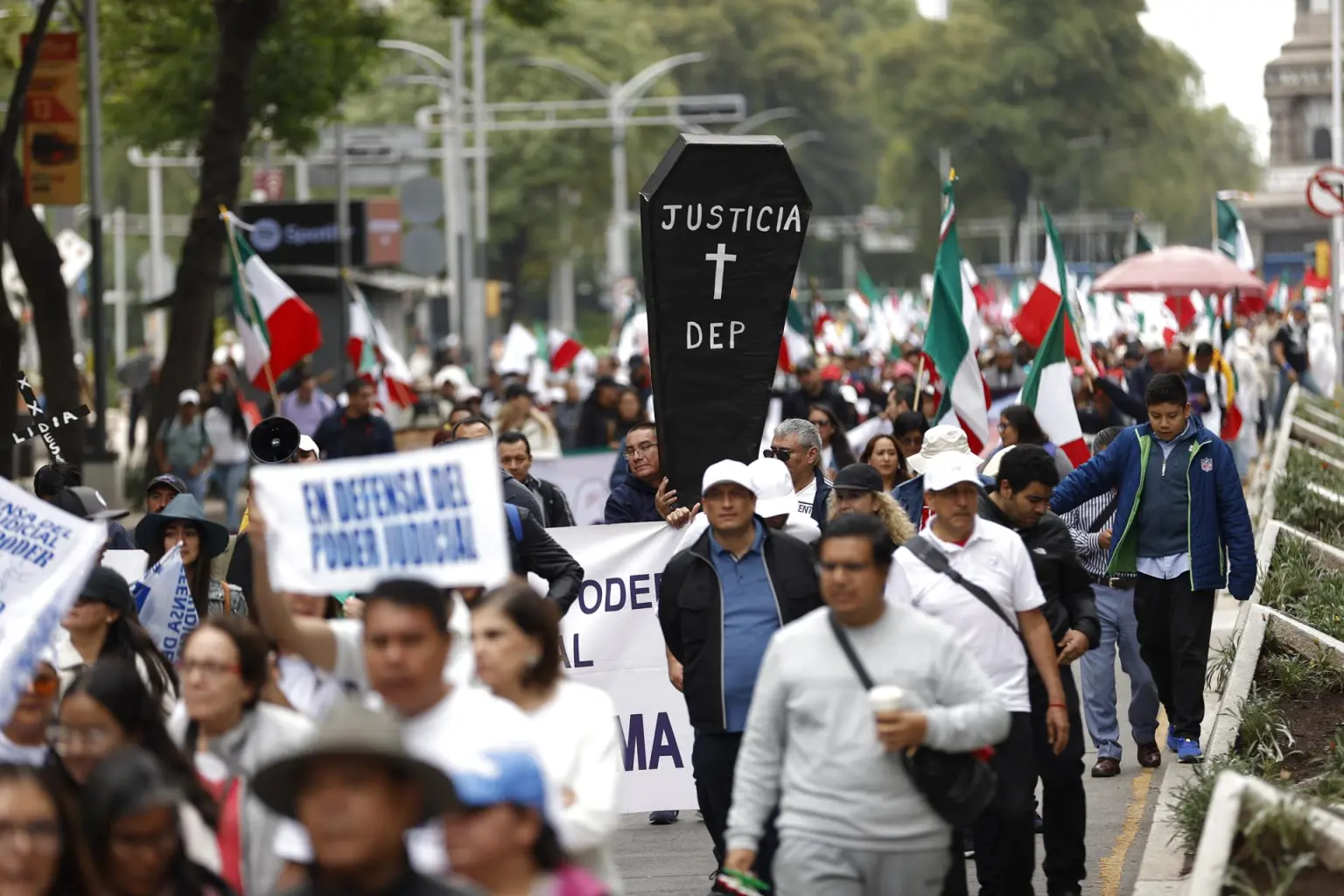 La decisión la realizarán bajo protesta y resistencia ante la aprobación de la Reforma Judicial.