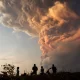 El Volcán Lewotobi Laki-Laki en Indonesia entró en erupción dejando miles de evacuados.