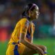 Tigres Femenil vence 1-0 a Rayadas en la Final de Ida del Apertura 2024 con gol de Greta Espinoza; ventaja para la vuelta en Guadalupe.