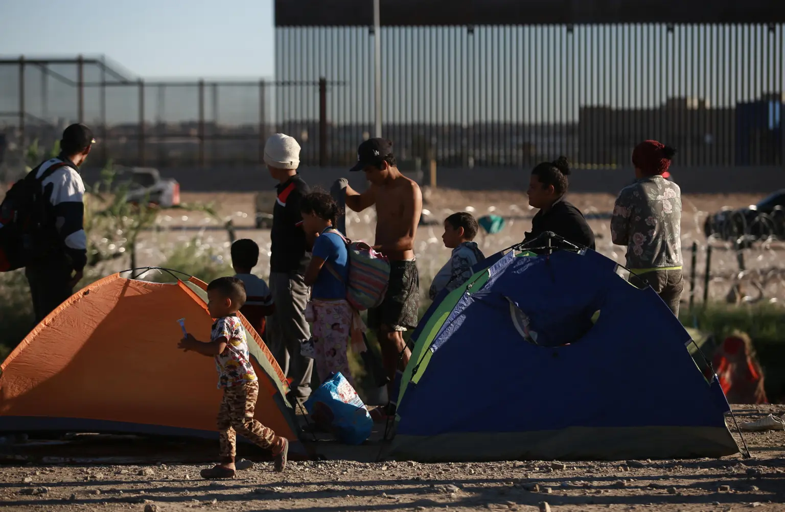 Las organizaciones en Ciudad Juárez enfrentan el reto de atender a los migrantes en condiciones críticas mientras buscan su oportunidad de cruzar.