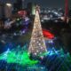 Monterrey enciende su pino navideño con luces, pista de hielo y actividades culturales; invitan a disfrutar y reflexionar en familia.