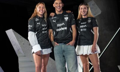 Rayados presenta su jersey negro con toques plateados, conmemorando 10 años del Estadio BBVA; ya está a la venta por $2,699.