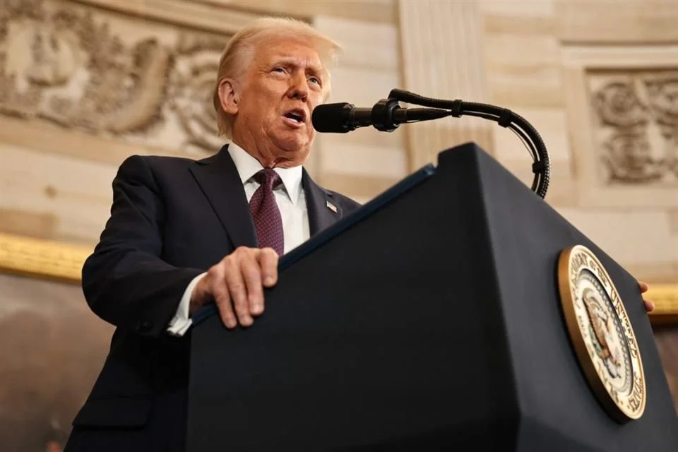 En su discurso inaugural, Trump prometió restaurar lo que llamó una "era dorada" para los Estados Unidos.