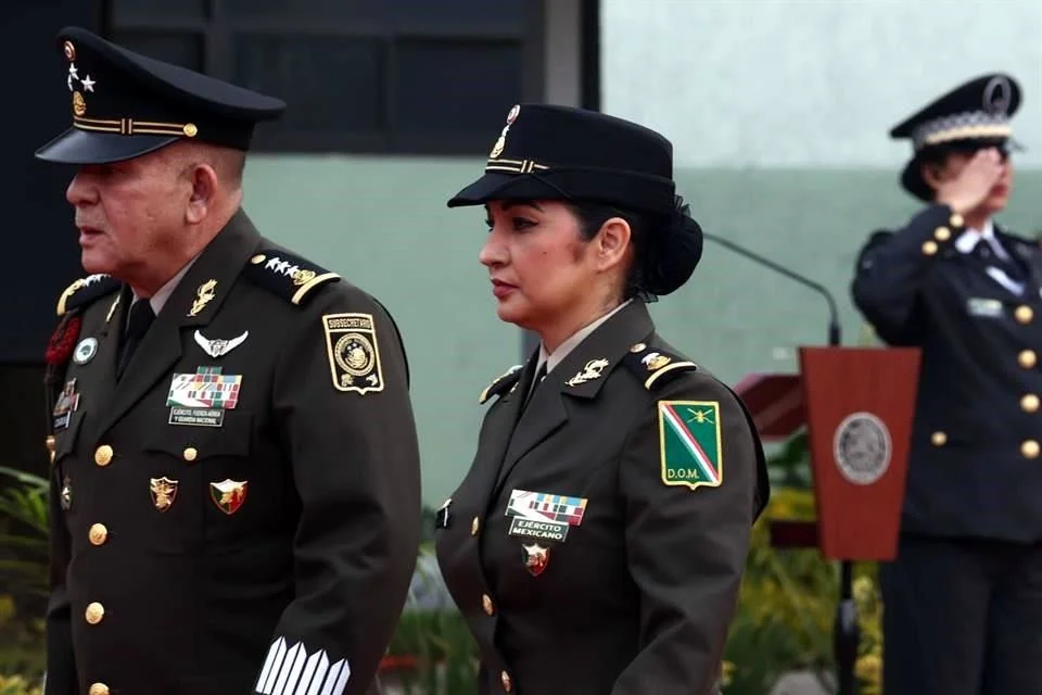 Mariana de la Cruz Sánchez asumió la titularidad de la Defensoría de Oficio Militar de Sedena, siendo la primera mujer en ocupar este cargo.