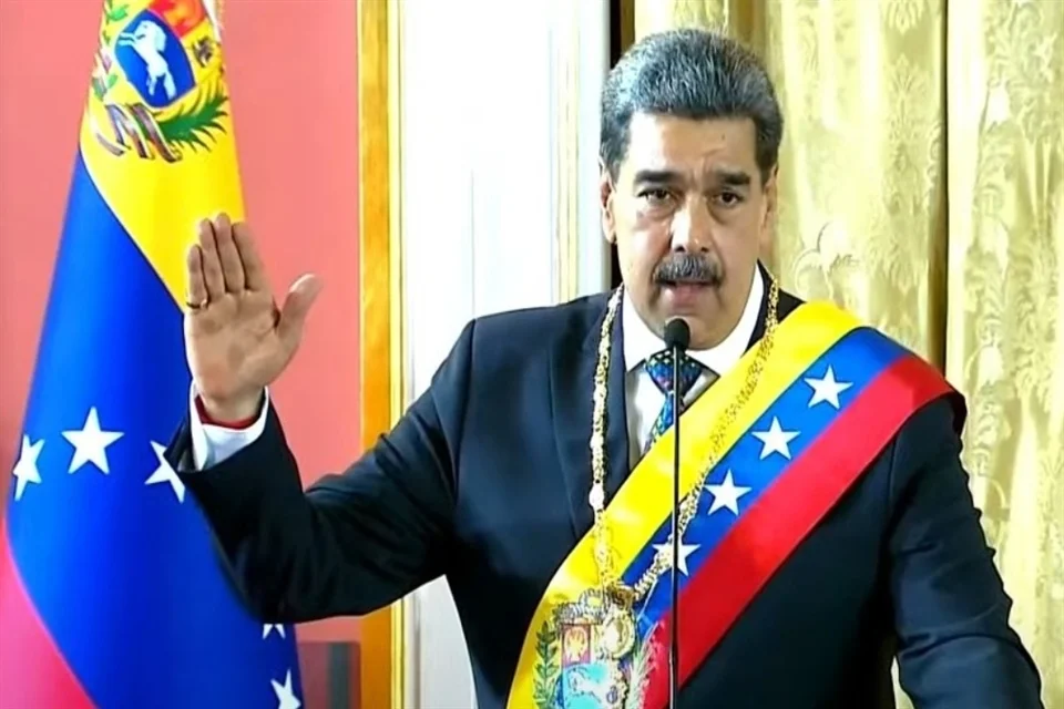 Maduro asumió su tercer mandato (2025-2031) pese a denuncias de fraude . La oposición asegura tener pruebas de su triunfo .