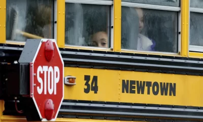 En Indiana y Texas se han presentado proyectos de ley que exigen a las escuelas reportar el número de estudiantes indocumentados, su asistencia y su desempeño académico