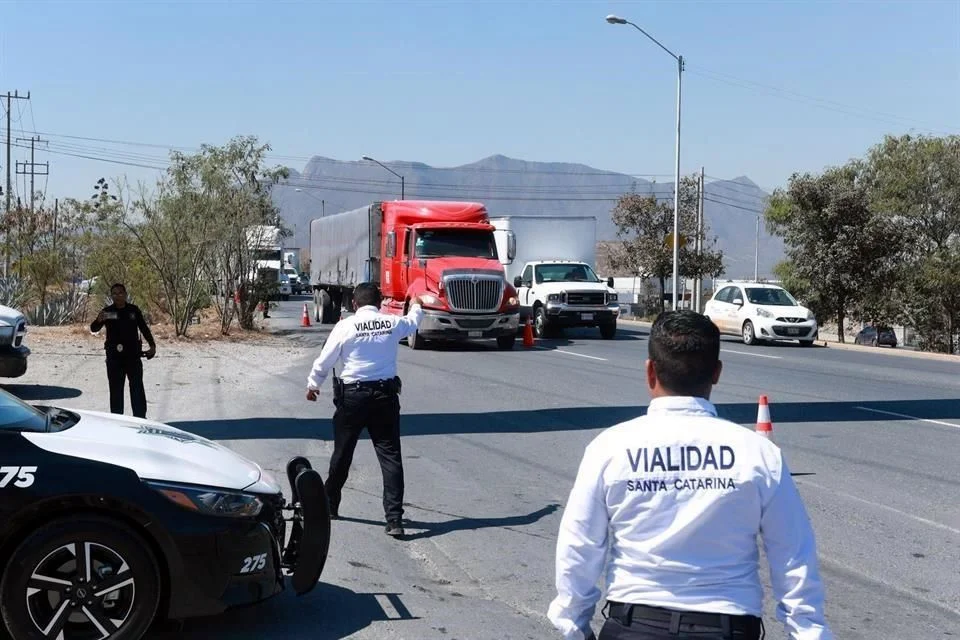 Ramírez Reyes también mencionó que los conductores deberán tomar fotografías del lugar y la posición de los vehículos involucrados antes de moverlos, con el fin de evitar problemas legales o disputas posteriores