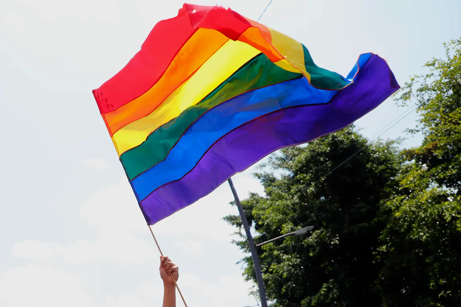 La presidenta Claudia Sheinbaum reafirmó su compromiso con la comunidad LGBTI, asegurando que la no discriminación es un principio constitucional en México