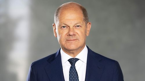 Scholz advirtió que la Unión Europea responderá con tarifas similares si Estados Unidos impone sanciones económicas al bloque