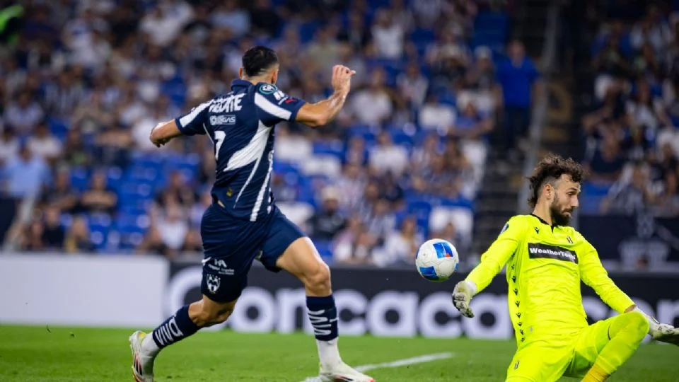 Ahora, Monterrey espera al ganador entre Vancouver Whitecaps y Saprissa en la siguiente fase