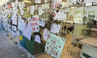 Tras la reunión, algunos estudiantes realizaron pintas en el edificio de preparatoria en rechazo a la postura de la escuela.