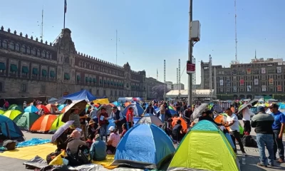 El líder de la Sección 9 en la Ciudad de México, Pedro Hernández, señaló que la firma del documento que oficializa el retiro de la reforma no es suficiente y que la CNTE continuará con su plantón hasta lograr acuerdos definitivos