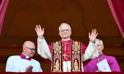 El nuevo Papa hizo un llamado a la unidad y a la esperanza: “Dios nos quiere, Dios nos ama a todos. El mal no va a prevalecer... Sin miedo, unidos, mano en la mano de Dios y entre nosotros, sigamos adelante. Seamos discípulos de Cristo”.