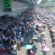 . A pesar de las afectaciones, fuentes del aeropuerto señalaron que no se ha cancelado ningún vuelo hasta el momento. Se reportó también que algunos manifestantes vandalizaron cámaras de vigilancia en la Terminal 2.