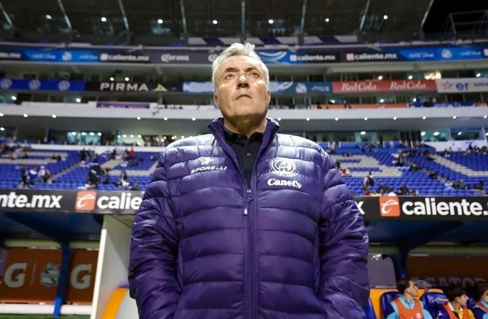 El club destacó que Torrent cuenta con una trayectoria internacional, un estilo de juego equilibrado y dinámico, así como un conocimiento previo del futbol mexicano, factores clave que motivaron su contratación.