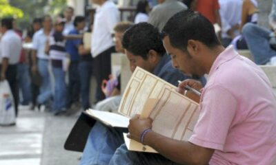 Durante la conferencia matutina, Bolaños informó que el poder adquisitivo del salario mínimo casi se ha duplicado desde 2018, pasando de cubrir 0.8 a 1.8 canastas básicas.