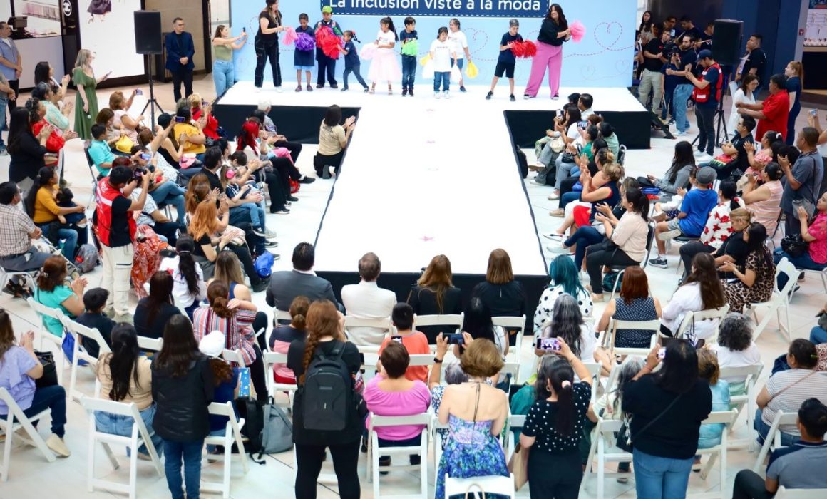 Organiza un desfile denominado “La inclusión viste a la moda” encabezado por infancias pertenecientes a la institución.