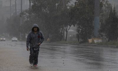 En el norte del país, se esperan lluvias puntuales fuertes (25 a 50 mm) en Coahuila, mientras que chubascos (5 a 25 mm) caerán sobre Chihuahua, Nuevo León y Tamaulipas.