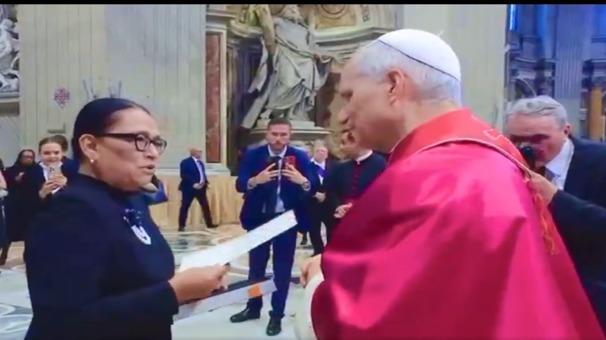 En su homilía, el Papa León XIV hizo un llamado a la unidad y la caridad, rechazando el uso del poder o la propaganda para atraer fieles.