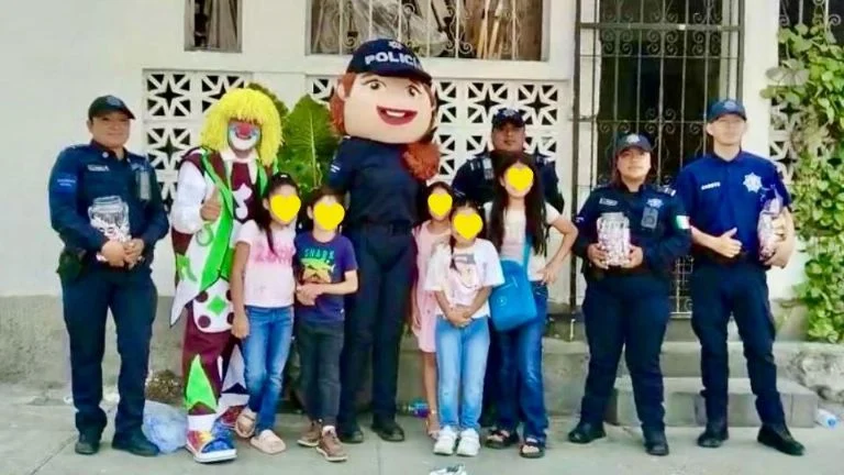 Jesús Nava reafirmó su compromiso con el bienestar de la niñez de Santa Catarina, destacando que estos espacios de convivencia no solo celebran a los pequeños