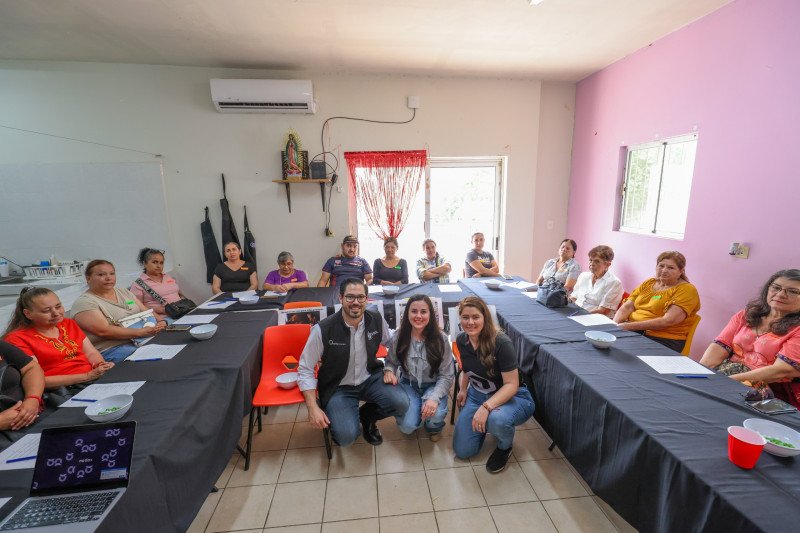 El Alcalde destacó que los objetivos del sistema serán los de reconocer, reducir y redistribuir el trabajo de cuidados para alcanzar modelos corresponsables, no sólo entre hombres y mujeres, sino también entre el Estado, la comunidad y los hogares, con una perspectiva de género y derechos humanos.