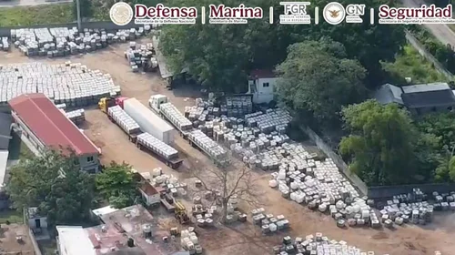 El predio asegurado se encuentra en la ranchería Plátano y Cacao, Segunda Sección, en el municipio de Centro, sobre la carretera Costera del Golfo, Cárdenas-Villahermosa.