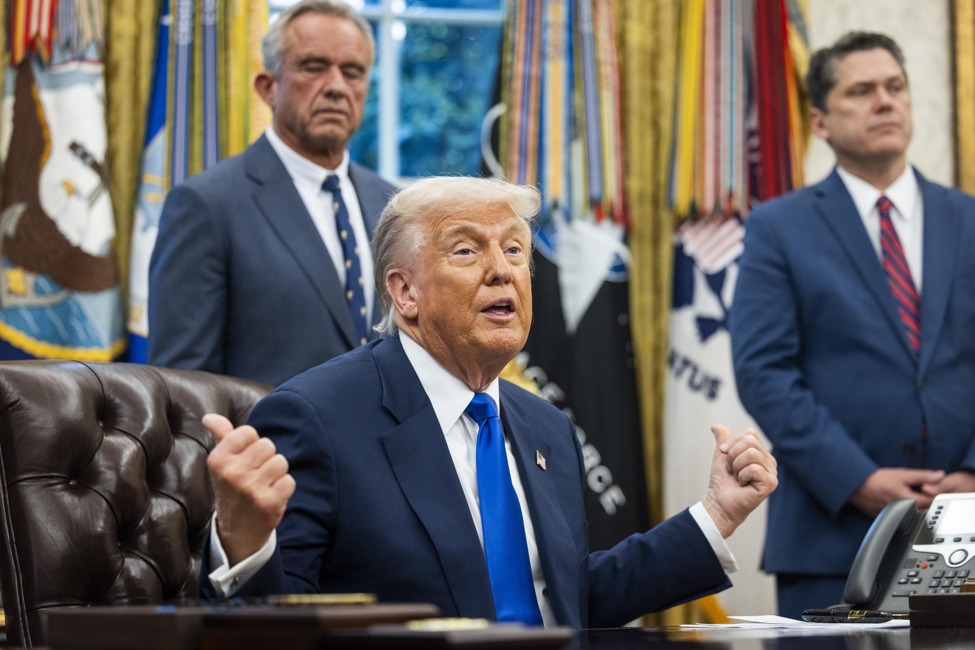Durante declaraciones ofrecidas este 6 de mayo, Trump enfatizó que el tratado debe ser revisado obligatoriamente antes de julio de 2026, como lo establecieron los tres países firmantes en 2018.