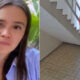 Un video difundido en redes sociales muestra a un hombre, presuntamente jefe y compañero laboral de Lorena, ingresando al edificio con lo que parece ser un cuerpo envuelto en una sábana.