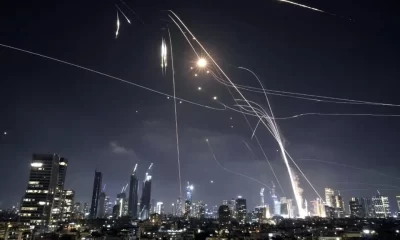El ataque iraní ocurre un día después de que Israel destruyera infraestructura nuclear en Irán y matara a una veintena de altos mandos.