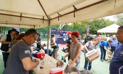 Uno de los momentos más destacados fue la participación de la unidad canina K9 de la Policía de Monterrey, que ofreció una exhibición de habilidades tácticas.