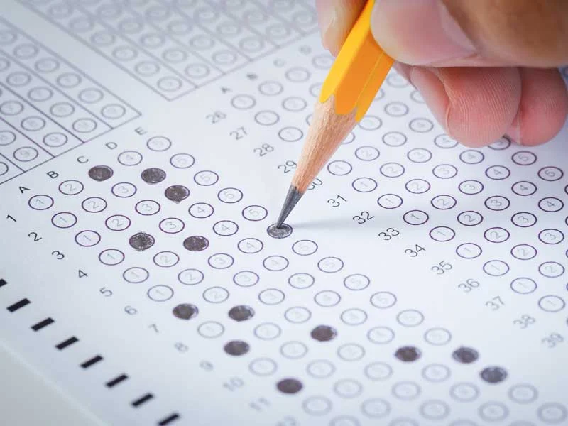 La UNAM recalcó que hacer trampa en un examen puede tener consecuencias académicas permanentes, afectando el futuro educativo y profesional de los estudiantes involucrados.