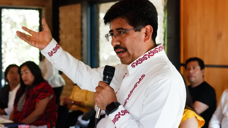 Aguilar Ortiz, nacido en 1973 en Villa de Guadalupe, una pequeña comunidad mixteca de Oaxaca, se convierte en la figura central del máximo órgano judicial del país.