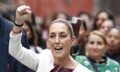 Sheinbaum tardó aproximadamente 12 minutos en emitir su voto, ya que recibió nueve boletas: seis para elegir jueces, magistrados y ministros federales, y tres adicionales para cargos locales, como parte de este ejercicio inédito de participación ciudadana.