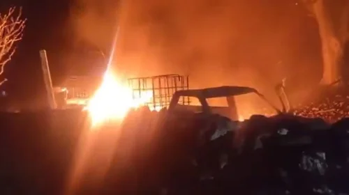 Elementos de Protección Civil y bomberos de distintos municipios como Tlaxcoapan, Tlahuelilpan y Atitalaquia acudieron al sitio para controlar el incendio y evitar que se propagara a zonas habitadas.