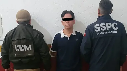 Tras labores de vigilancia, los agentes detectaron a Bustos Solís en la calle Andrómeda, dentro de la Reserva Territorial Atlixcáyotl, donde fue arrestado sin uso de violencia.