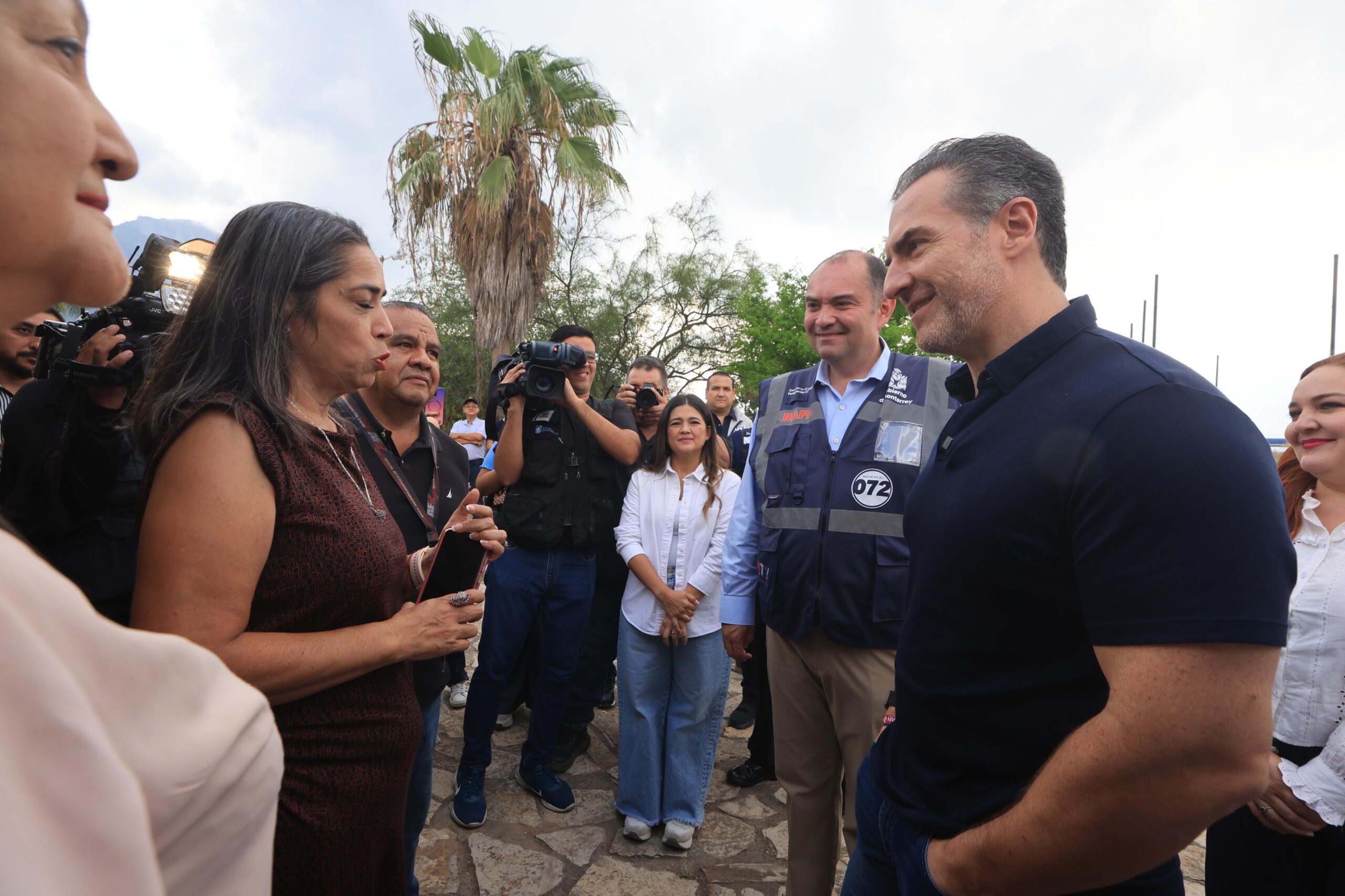 A la plaza de la colonia Cumbres Madeiras se destinarán cuatro millones de pesos también para una vita pista, un puente metálico con barandales, la instalación de luminarias y reubicación de otras.