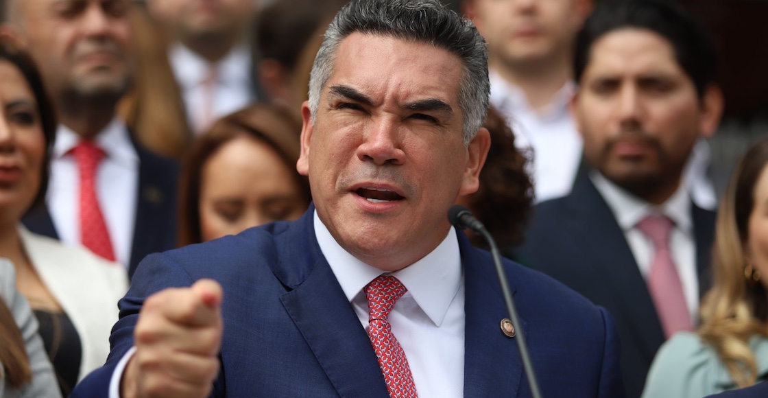 En 2022 ya se había solicitado su desafuero por presunto enriquecimiento ilícito, señalando inconsistencias entre sus ingresos oficiales y la adquisición de una lujosa mansión, así como otros bienes inmuebles en diversos estados.