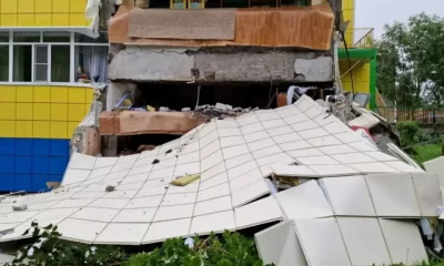 Las autoridades rusas evacuaron de forma preventiva varias zonas costeras. En el distrito de Yelizovo, se reportó una ola de tsunami de hasta cuatro metros de altura.