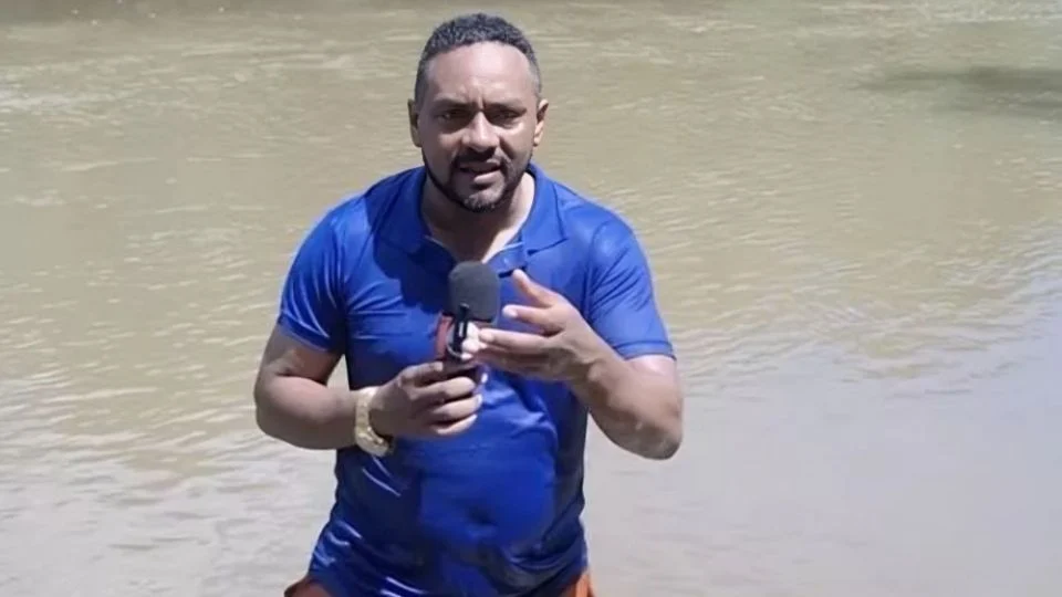 El momento fue captado en video y difundido por la cuenta EITA Bacabal en TikTok, volviéndose viral con más de cinco millones de reproducciones en redes sociales.