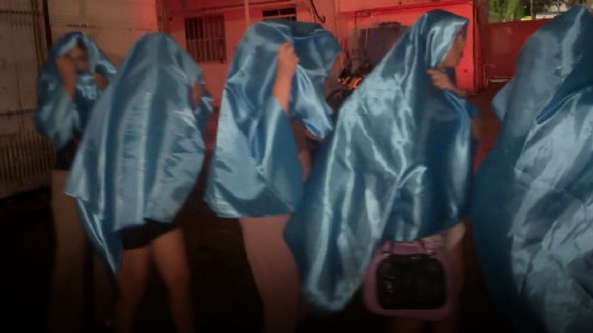 La Guardia Civil indicó que nueve de los detenidos ya fueron enviados a prisión preventiva mientras continúan las investigaciones.