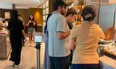 López Beltrán denunció que integrantes de la oposición enviaron espías para fotografiarlo y acosarlo durante su estancia en el país asiático, con el objetivo de emprender una campaña de linchamiento político basada en “odio, clasismo y calumnias”.