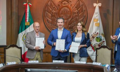 También incluye becas de formación para servidores públicos, con el objetivo de fortalecer sus capacidades en atender a la ciudadanía.