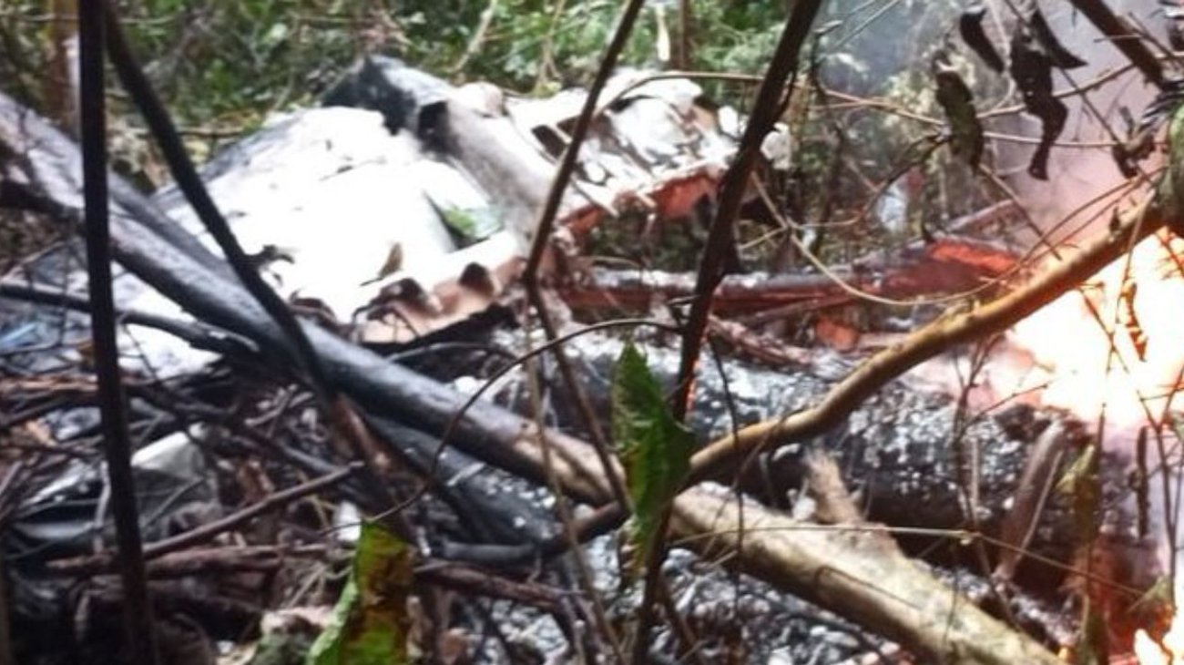 La empresa SAE Ambulancias confirmó que perdió contacto con la aeronave 15 minutos después del despegue, lo que activó los protocolos de emergencia.